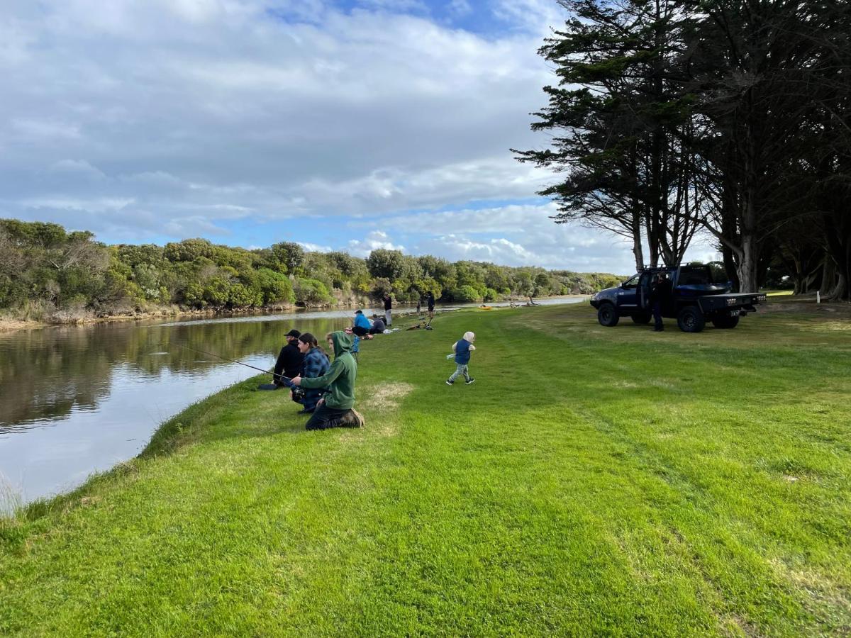 Narrawong Island Holiday Park Exterior photo